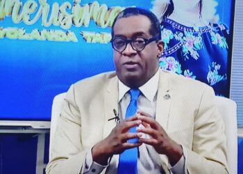 Decano de Economía UASD insta a prudencia económica para 2025 ante incertidumbre global