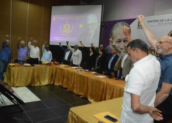 PLD se pone al día con nuevos enlaces provinciales y distritales