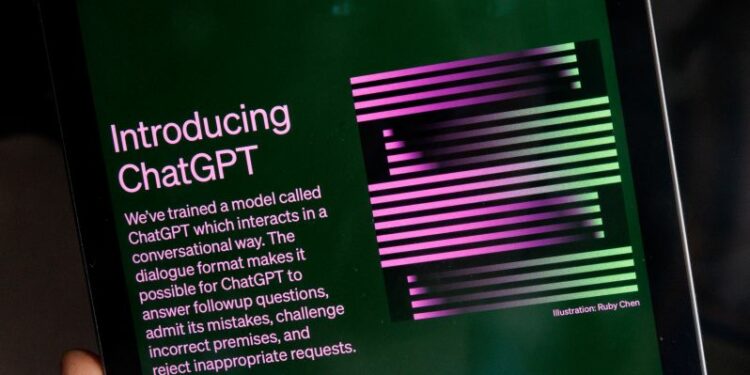 OpenAI elimina advertencias naranjas en ChatGPT para mayor libertad