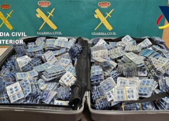 Incautan en aeropuerto de Barcelona carga de viagra ilegales desde RD