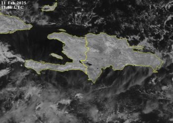 Vaguada débil genera chubascos y oleaje peligroso