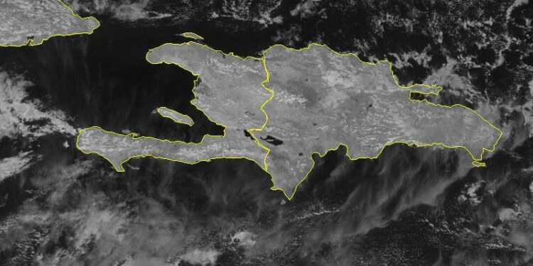 Vaguada débil genera chubascos y oleaje peligroso