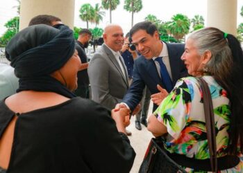 Roberto Ángel Salcedo asume el Ministerio de Cultura con visión renovadora