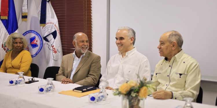 Diálogo educativo: Nuevo ministro y ADP trazan ruta colaborativa