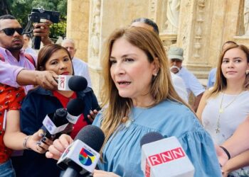 Alcaldía DN avanza en construcción obras de aceras y contenes  