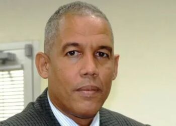 Johnny Arrendel se retracta de acusaciones infundadas contra Mariasela y reputados periodistas