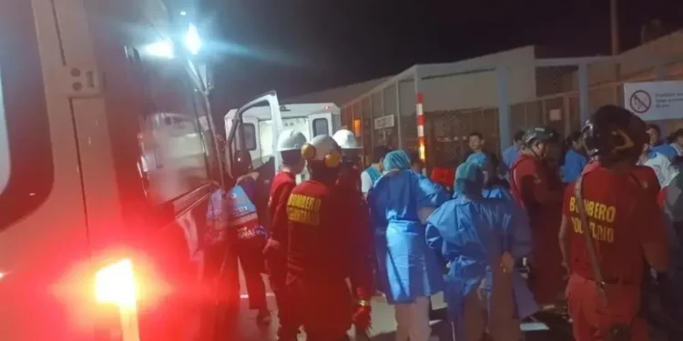 Tragedia en Perú: Colapso en centro comercial deja 8 muertos