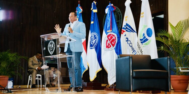 Pro Consumidor refuerza su compromiso con la defensa de los consumidores