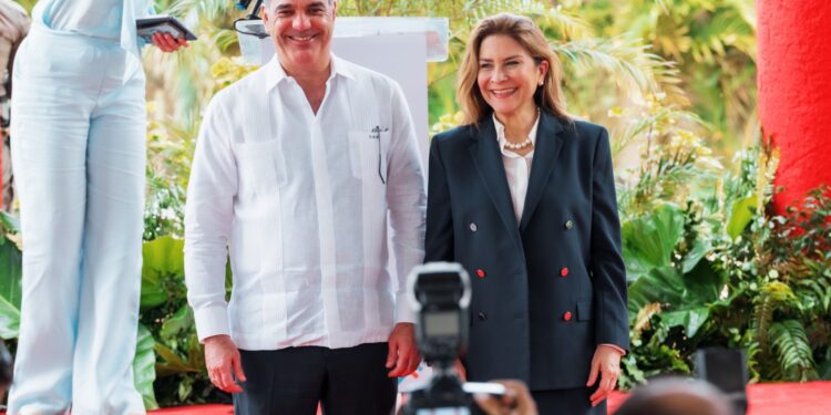 Presentan Plan Integrado de Santo Domingo: Transformación urbana sostenible  