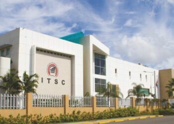 ITSC se convierte en la primera con la carrera de semiconductores en RD