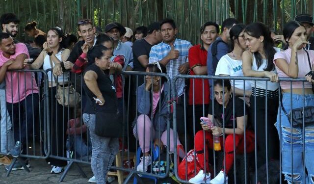 Persecución y miedo: inmigrantes evitan buscar atención médica en Puerto Rico