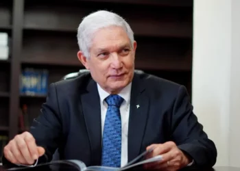 Tabaré Peña reclama a la LIDOM respetar a Francisco Puello Herrera