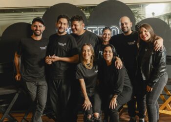 "Un Viaje a Ciegas": Teatro Sensorial Revoluciona Santo Domingo