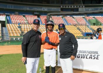 MLB reúne en RD a más de 130 prospectos en su International Showcase