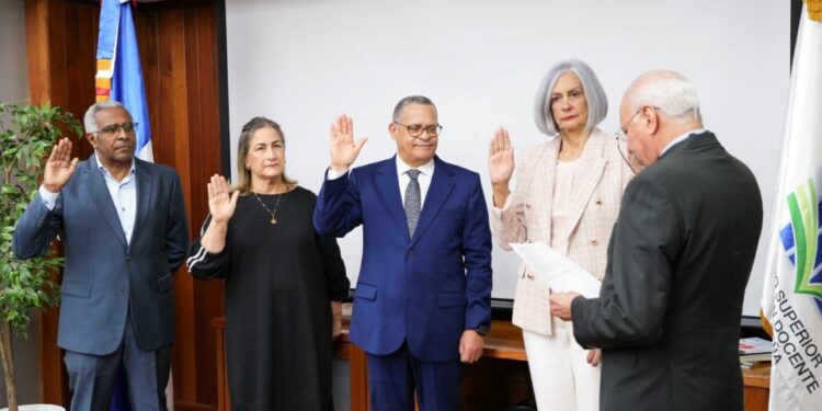 La junta directiva del ISFODOSU estrena cinco nuevos integrantes