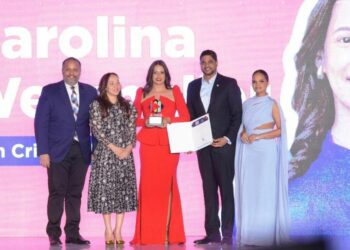 PLD celebra Carolina Wegmuller Premio Nacional de la Juventud