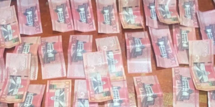 Detienen a 46 personas por delitos que incluyen a varios estafadores