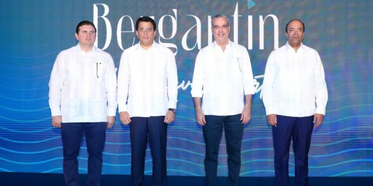 Presidente Abinader resalta inversión y generación de empleos en Punta Bergantín