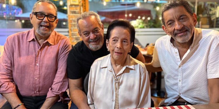 Fallece la madre del cineasta Alfonso Rodríguez