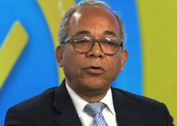 Bichara reconoce que ningún partido sale ileso tras 20 años en el poder