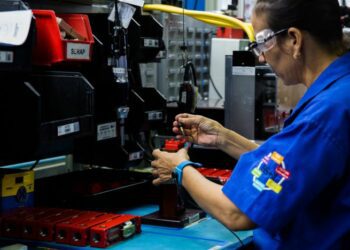 RD potenciará su industria con cumbre de manufactura