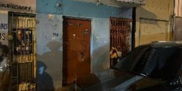 Dos presuntos delincuentes abatidos al enfrentar a la Policía