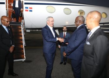 Abinader llega a Guyana para participar en Conferencia Internacional de Energía