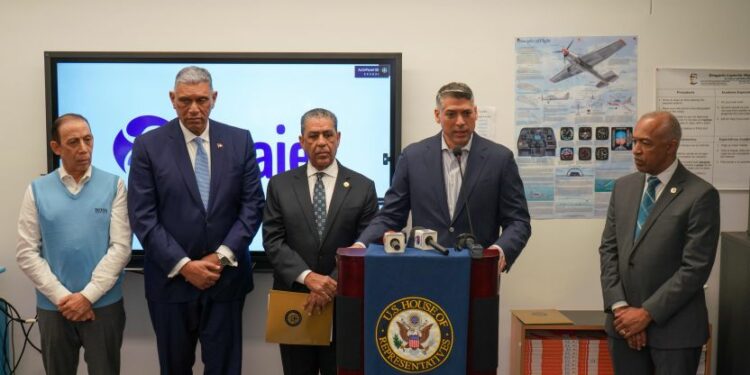 Cónsul RD en Nueva Jersey destaca nueva ruta de Arajet