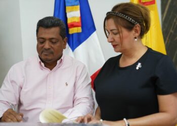 Ayuntamientos de RD y Colombia firman acuerdo de hermanamiento