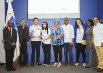 Convocan a estudiantes a concurso internacional epistolar juvenil 2025