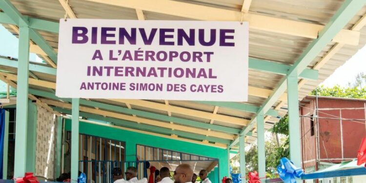 Haití inaugura vuelos internacionales en aeropuerto alternativo
