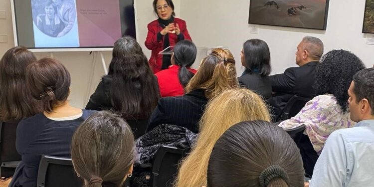 Embajada Dominicana en Alemania honra a Abigail Mejía en el Día de la Mujer