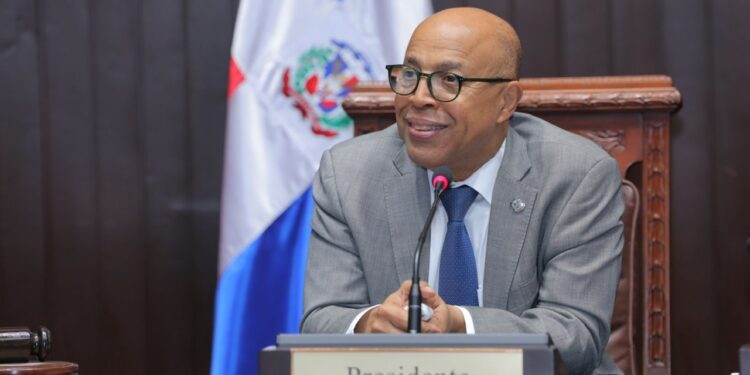 Diputados y senadores unirán esfuerzos para reducir mora legislativa