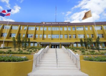 JCE evaluará Centro de Expedición de Actas en edificio Hermandad de Veteranos