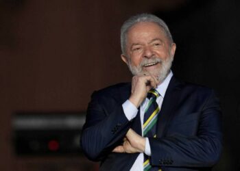 Lula pide a Trump "respeto" para Brasil en su guerra comercial: "No gana nada gritando por ahí"
