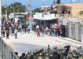 Dirigentes del PLD condenan represión en marcha de Friusa