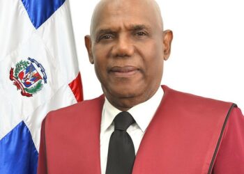 Jueces también cometen errores, afirma magistrado Alejandro Vargas