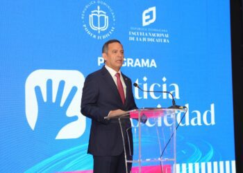 Luis Henry Molina: Justicia se fortalece con una sociedad informada