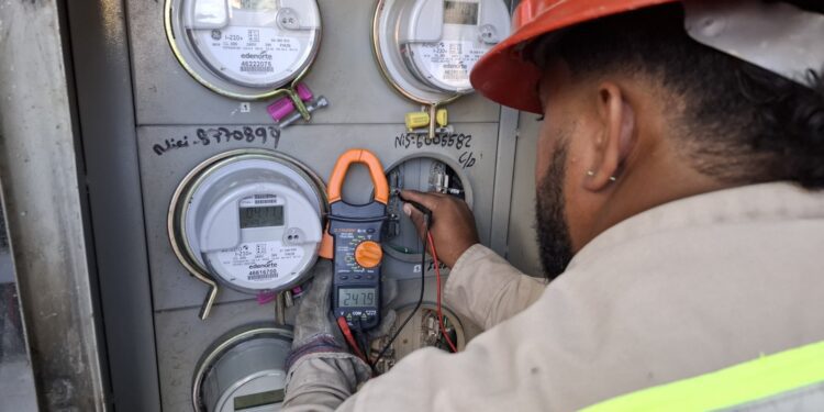 Autoridades refuerzan lucha contra el fraude eléctrico en el Cibao