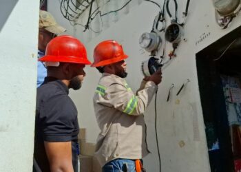 Autoridades refuerzan lucha contra el fraude eléctrico en el Cibao