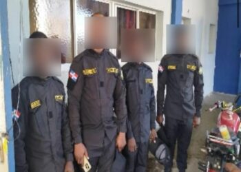 PN desmantela red que simulaba funciones militares y policiales