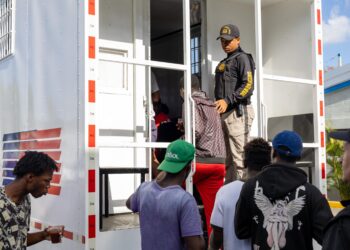 DGM detiene a 1,519 haitianos y deporta a 1,339 en 24 horas