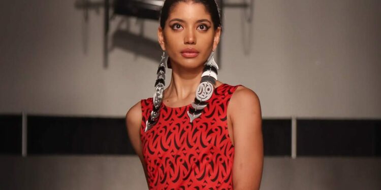 Ángel Marie Polanco brilla en el Vancouver Fashion Week 2025