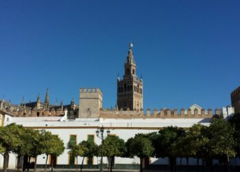 Sevilla honrará a víctimas del derrumbe en discoteca de Santo Domingo