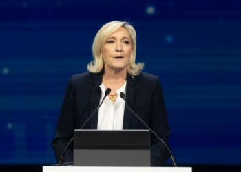 Trump reacciona al fallo judicial contra Le Pen en Francia