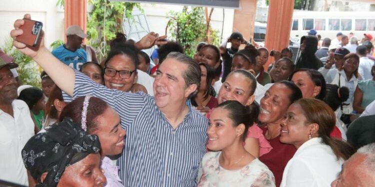 Francisco Javier García dice que será el candidato del PLD