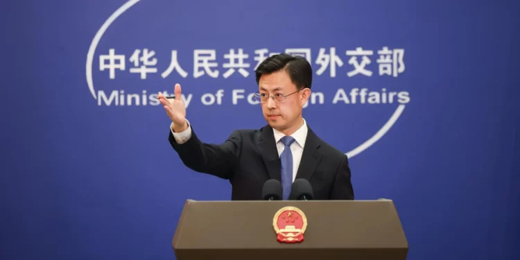 China desmiente negociaciones con EE. UU. sobre aranceles