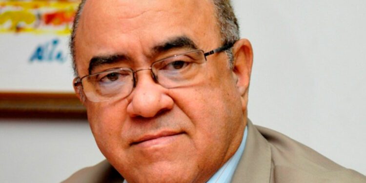 Manuel Quiterio Cedeño gana Premio Nacional de Periodismo 2025