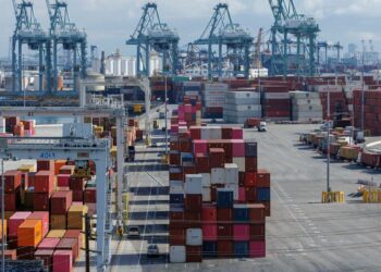 China se planta ante Trump: prepara "contramedidas" por nuevos aranceles del 50%