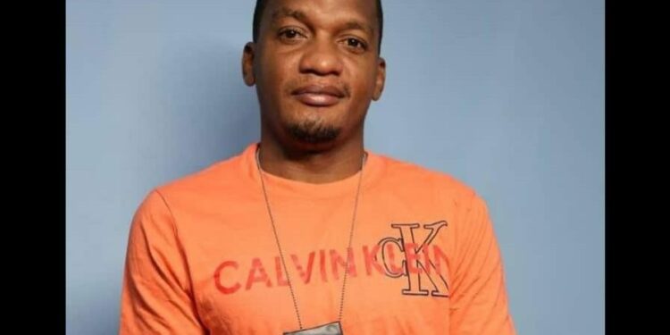 De héroe falso a policía impostor: cae “El Foster”